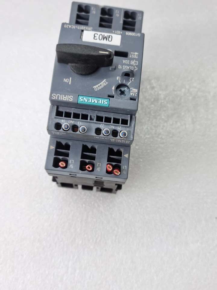 SIEMENS SIRIUS CIRCUIT BREAKER 3RV2011-1CA20 3RV20111CA20
